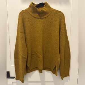 Abercrombie & Fitch Mustard Ribbed Turtleneck Sweater